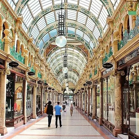 -f19gh- For Relaxed & Cosy Stay,free Parking,wifi Апартаменти