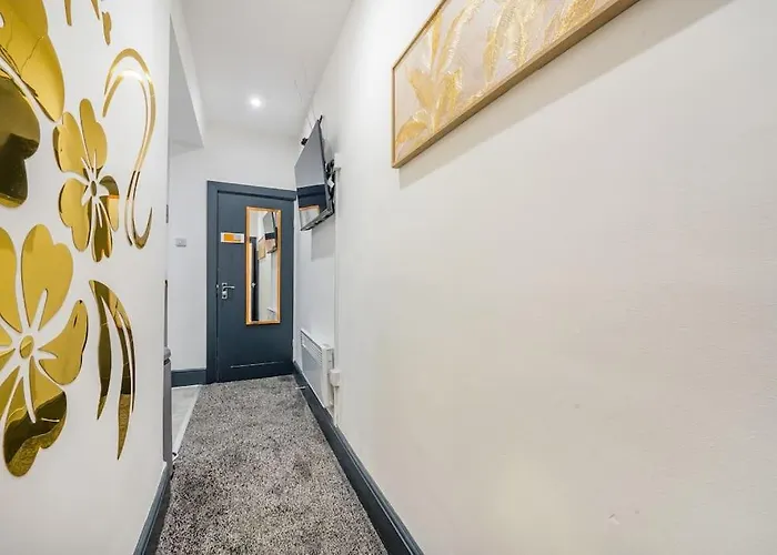 -f19gh- For Relaxed & Cosy Stay,free Parking,wifi Apartment Leeds (West Yorkshire)