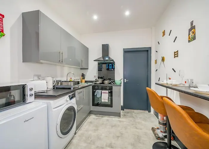 -f19gh- For Relaxed & Cosy Stay,free Parking,wifi Leeds (West Yorkshire)