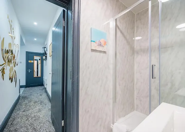 -f19gh- For Relaxed & Cosy Stay,free Parking,wifi Apartment