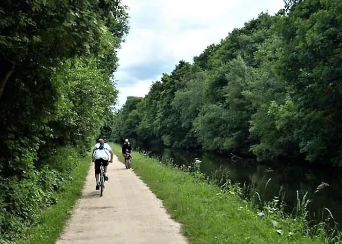 -f19gh- For Relaxed & Cosy Stay,free Parking,wifi Appartement *