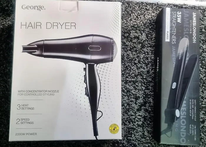 Apartment -f19gh- For Relaxed & Cosy Stay,free Parking,wifi